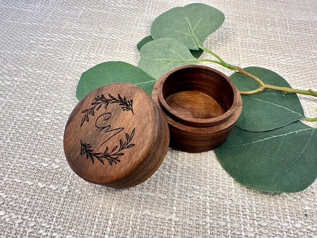 Round Ring Box (Customizable)